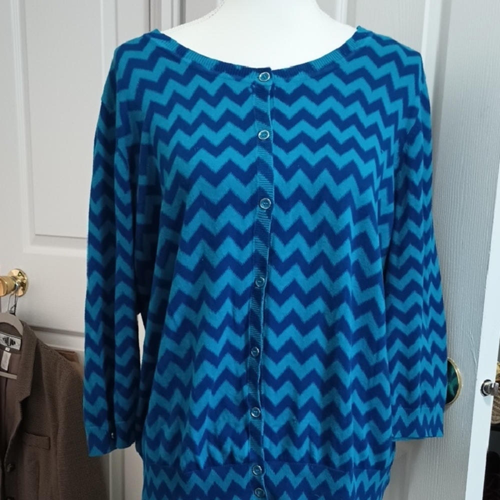 Blue Chevron Women's 3/4 Sleeve Accent Sweater. Lane Bryant